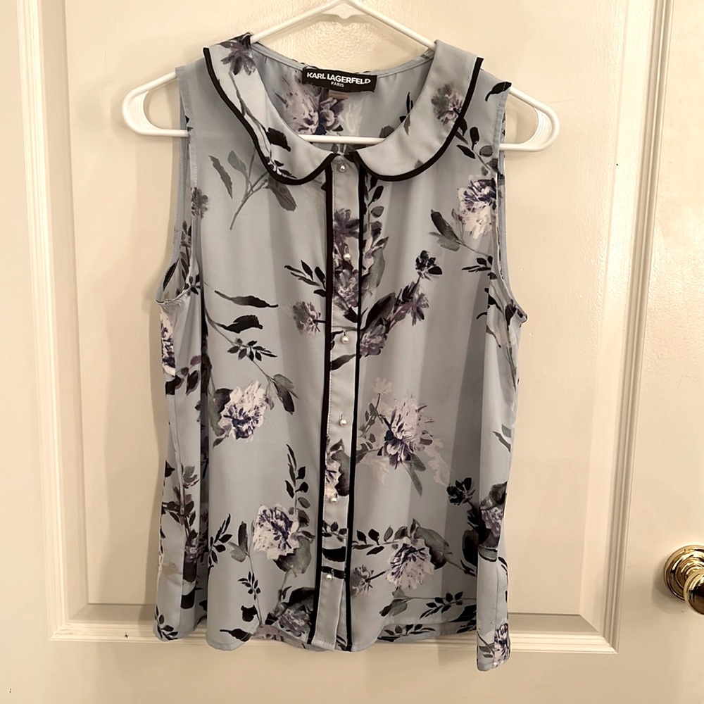 Floral Button Blouse